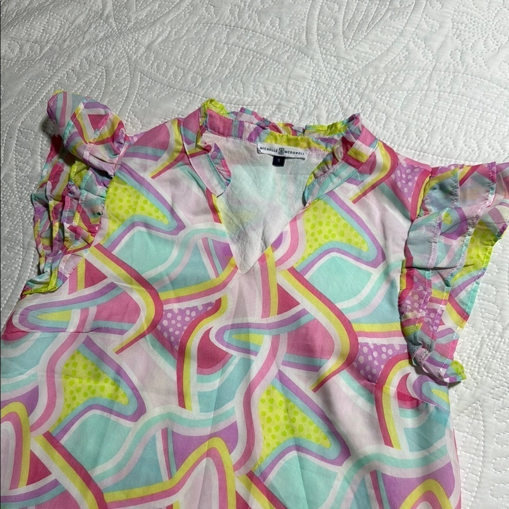 Colorful women Ruffle Sleeve Top - Picture 2 of 6